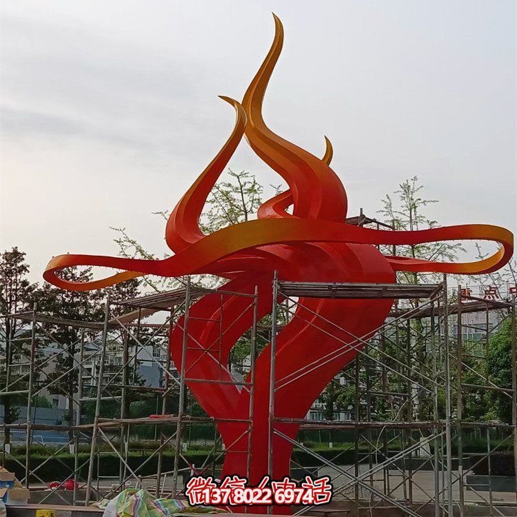 創意景觀不銹鋼雕塑擺件，點亮小區別墅美景