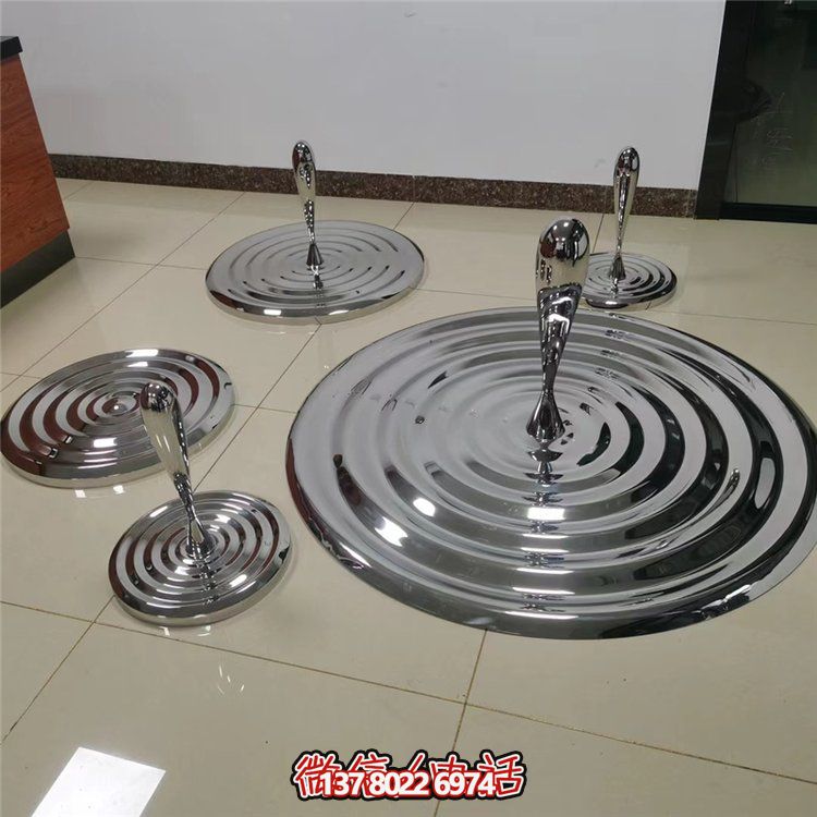 不銹鋼景觀雕塑為您的廣場(chǎng)、園林增添美麗的景觀