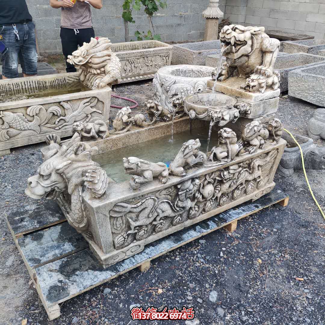 集藝術(shù)與功能于一體的養(yǎng)魚景觀石