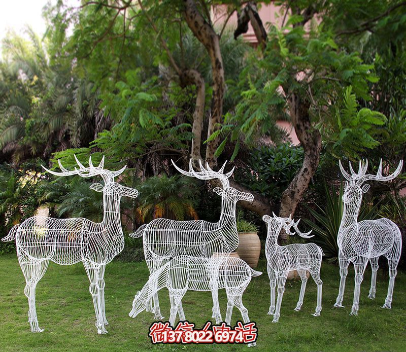 創意家庭鹿雕塑，讓你的家園更加美麗