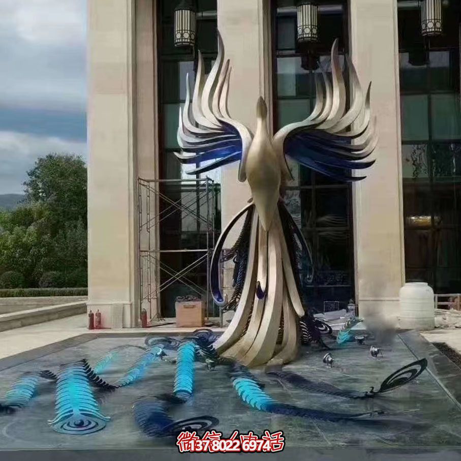 酒店裝飾藝術——不銹鋼鏡面彩繪鳳凰雕塑 酒店裝飾藝術——不銹鋼鏡面彩繪鳳凰雕塑