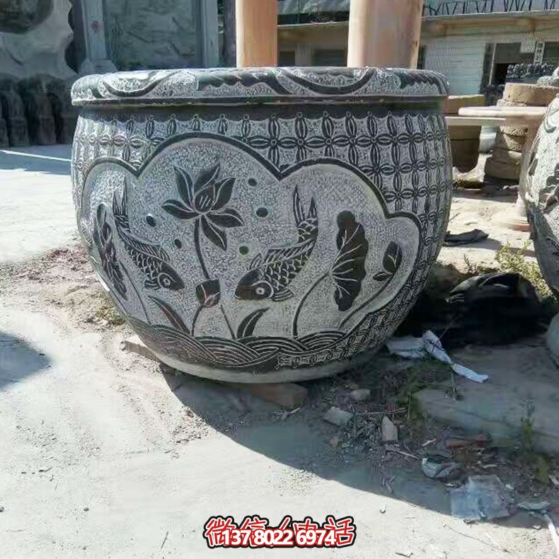 青石雙魚蓮花雕塑，養花缸精美裝飾